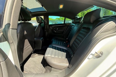 Volkswagen CC R LINE TDI DSG BMT - PANORAMIC SUNROOF - XENONS -ULEZ -DCC -ELECTRIC BLIND 26