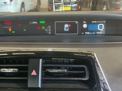 Toyota Prius 1.8 VVT 8.8kWh Business Edition Plus CVT Euro 6 (s/s) 5dr 10