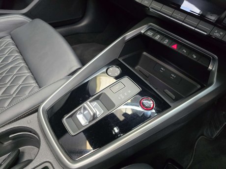 Audi S3 2.0 TFSI Sportback 5dr Petrol S Tronic quattro Euro 6 (s/s) (310 ps) 45