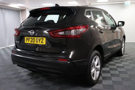 Nissan Qashqai DIG-T ACENTA PREMIUM 11