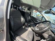 Peugeot 2008 ALLURE PREMIUM 10