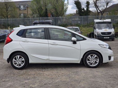 Honda Jazz 1.3 i-VTEC SE Hatchback 5dr Petrol CVT Euro 6 (s/s) (102 ps) 12
