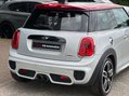 Mini Hatch 2.0 John Cooper Works 3dr 9