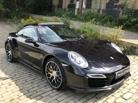 Porsche 911 (991) 3.8 Turbo S PDK 4WD Coupe 40