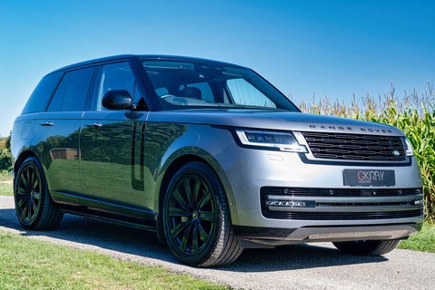 Land Rover Range Rover P440e SE 2