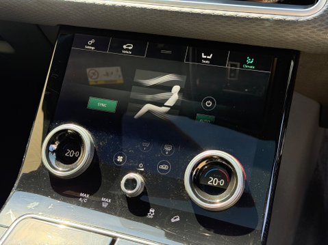 Land Rover Range Rover Velar R-DYNAMIC SE 22
