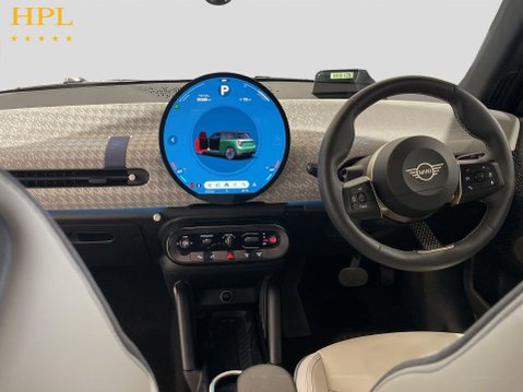Mini Electric Cooper E 40.7kWh Exclusive Hatchback 3dr Electric Auto (184 ps) 1 Owner - Sensors 19