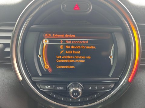 Mini Hatch 1.5 Cooper Auto Euro 6 (s/s) 5dr 43