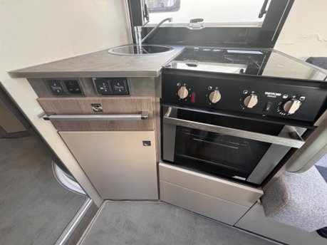 Chausson 720 28