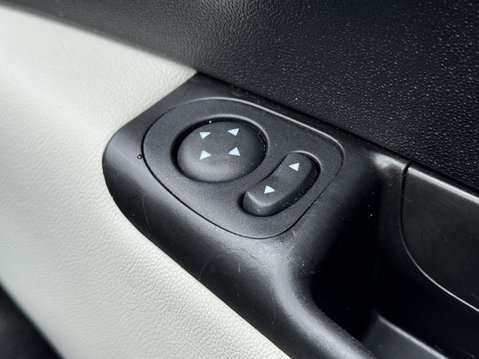 Fiat 500 1.0 Mild Hybrid Dolcevita [Part Leather] 3dr 30