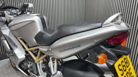 Ducati ST2 944 1998 37K MOT JULY 2027 PANNIERS VERY CLEAN TOURER 11