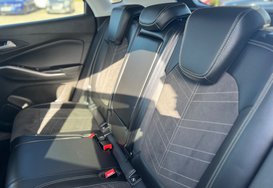 Vauxhall Grandland 1.5 Turbo D Ultimate Auto 29