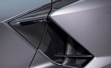 Lamborghini Revuelto 38