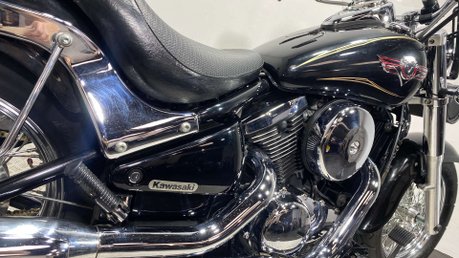 Kawasaki VN 800 CLASSIC 2006 ONLY 6K NEW MOT CRUISER 25