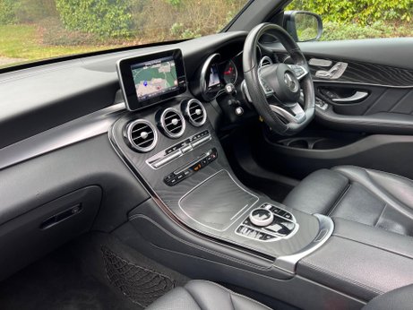 Mercedes-Benz GLC 2.1 GLC250d AMG Line (Premium) G-Tronic+ 4MATIC Euro 6 (s/s) 5dr 23