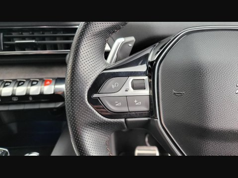 Peugeot 3008 PURETECH S/S GT PREMIUM 38