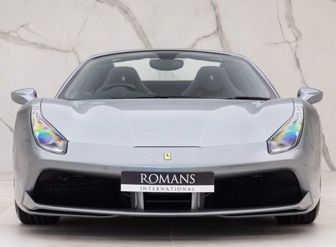 Ferrari 488 Spider 18