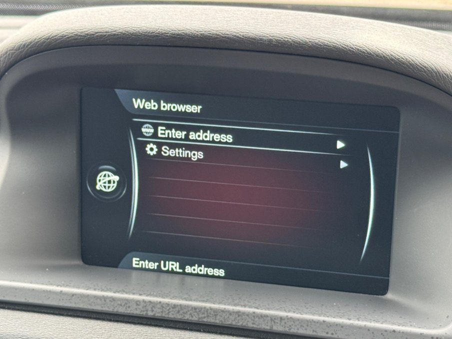 2015 Volvo V70 — image 23