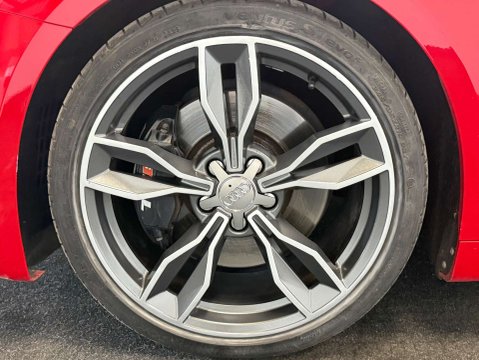 Audi TT TTS TFSI QUATTRO 36