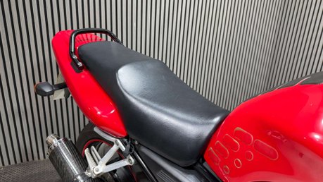 Yamaha FZS FAZER 1998 RUNNING PROJECT COMMUTER BIKE 600CC 9