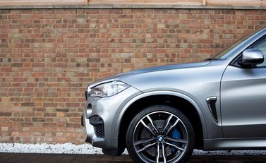 BMW X5 M 8