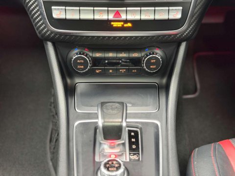 Mercedes-Benz A Class 2.0 A45 AMG (Premium) Hatchback 5dr Petrol SpdS DCT 4MATIC Euro 6 (s/s) (38 6