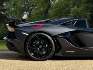 Lamborghini Aventador SVJ ROADSTER (LP 770-4) 11
