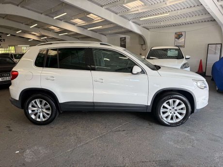 Volkswagen Tiguan 2.0 TDI Match SUV 5dr Diesel DSG 4WD Euro 5 (140 ps) 6