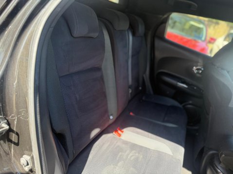 Nissan Juke 1.2 DIG-T N-Connecta SUV 5dr Petrol Manual Euro 6 18