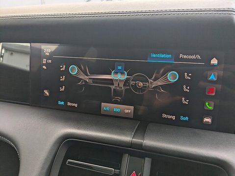 Porsche Taycan 4 CROSS TURISMO 39