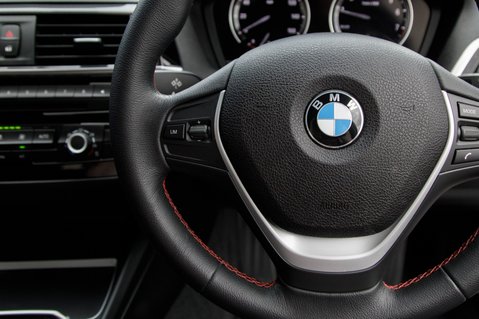 BMW 1 Series 118I SPORT 18