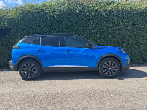 Peugeot 2008 (Sold) 50kWh GT Premium SUV 5dr Electric Auto (136 ps) 5