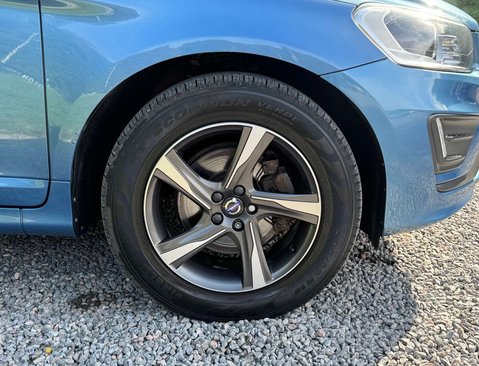 Volvo XC60 2.4 XC60 R-Design Luxury Nav D4 AWD Auto 4WD 5dr 13