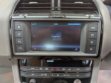 Jaguar F-Pace 2.0 F-PACE Portfolio AWD D Auto 4WD 5dr 65