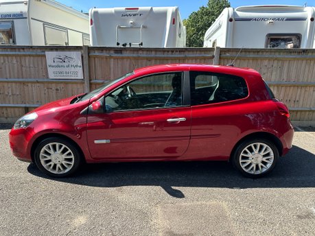 Renault Clio 1.2 DYNAMIQUE TOMTOM 16V 3 Dr 7