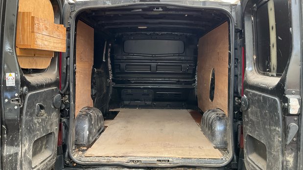 Renault Trafic SWB L1H1 Low Roof Business Plus SL28 Air Con Sensors EURO 6 NO VAT 5