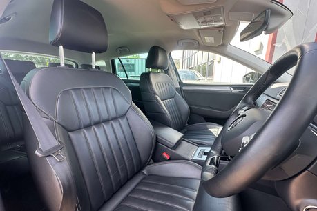 Skoda Superb 1.4 Superb SE Tech iV PHEV Semi-Auto 5dr 21