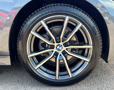 BMW 3 Series 2.0 320i Sport Auto 4dr 15