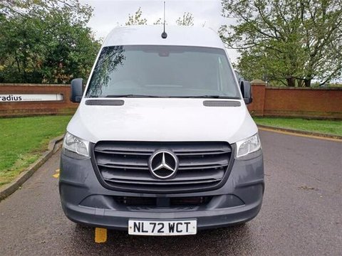 Mercedes-Benz Sprinter 315 CDI PROGRESSIVE RWD 2