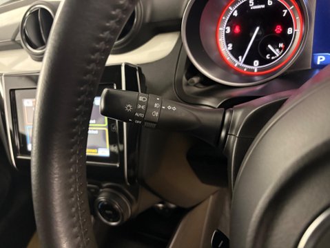 Suzuki Swift 1.0 Boosterjet SZ5 Auto Euro 6 5dr 23