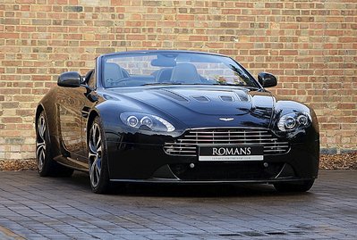 Aston Martin V12 Vantage Roadster