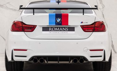 BMW M4 DTM Champion Edition 18