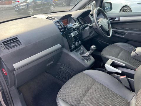 Vauxhall Zafira 1.8 16V Design Euro 5 5dr 18