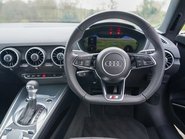 Audi TT TFSI BLACK EDITION 11