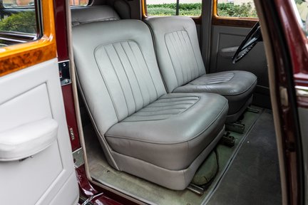 Bentley R Type Standard Steel Saloon 21