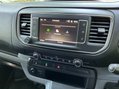 Vauxhall Vivaro 2.0 Turbo D 3100 Dynamic Crew Van L2 H1 Euro 6 (s/s) 5dr 21