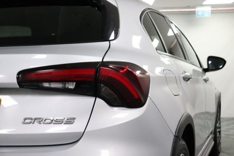 Fiat Tipo CROSS 21