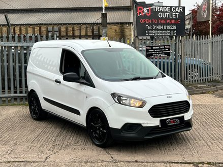 Ford Transit Courier BASE TDCI