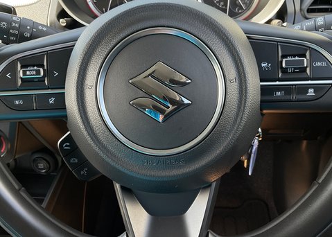 Suzuki Swift SZ-L DUALJET MHEV 23