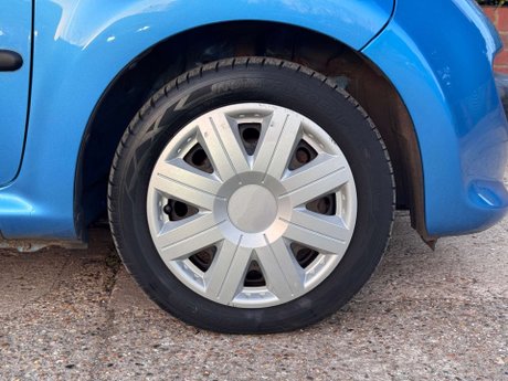 Peugeot 107 1.0 107 Urban 5dr 24